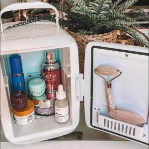 Skincare Fridge, S9A1237